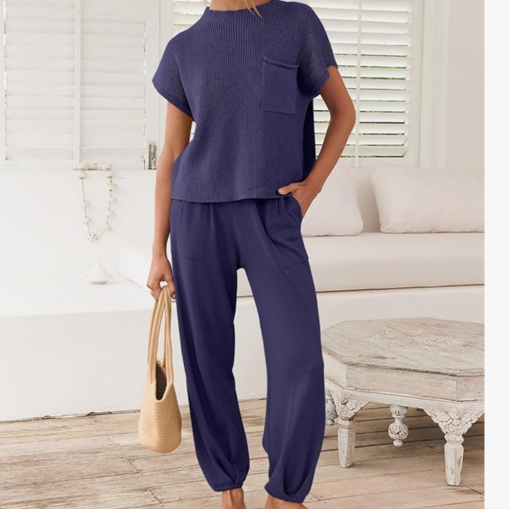 Relaxed Navy Knit Top & Jogger Set - Women